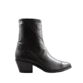Cartel Helvecia Bootie in Black