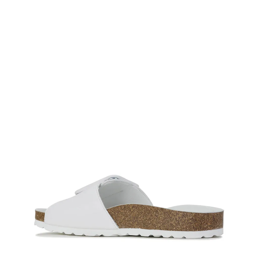 GINIS BUCKLE SANDALS