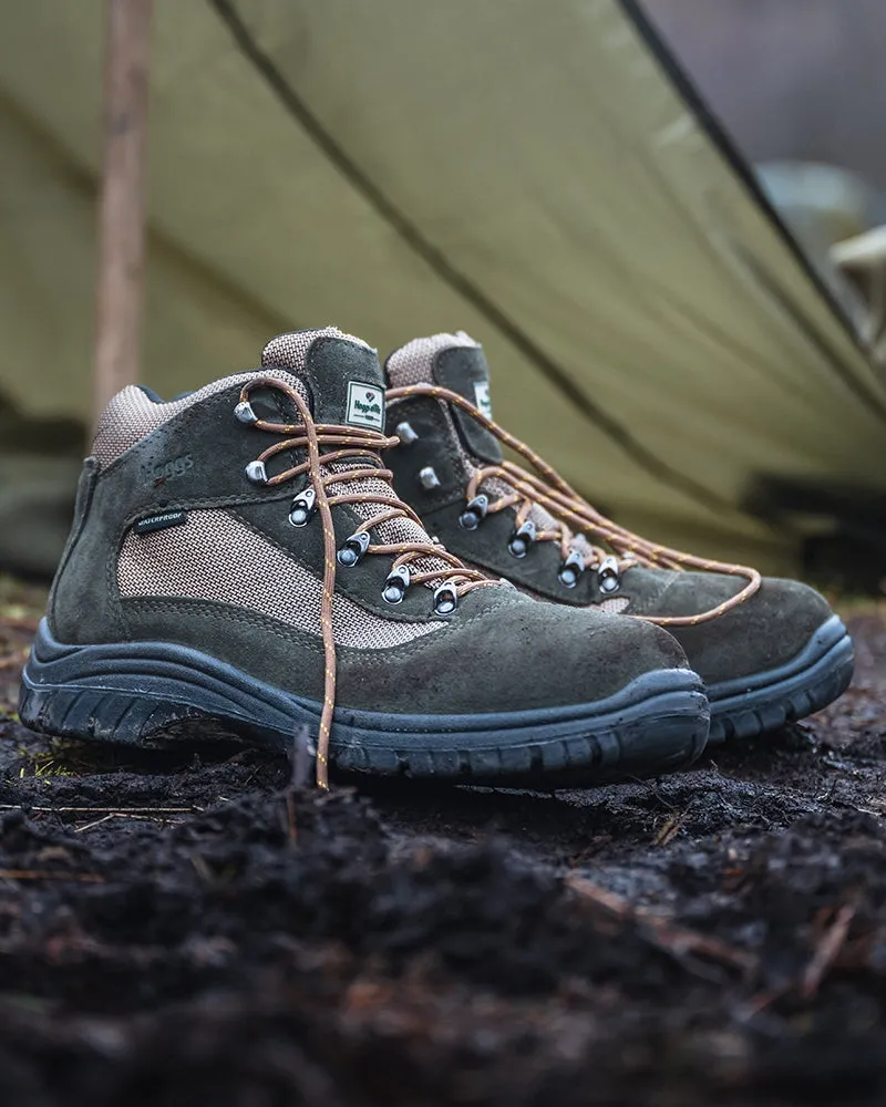 Hoggs of Fife Rambler W/P hiking boots.