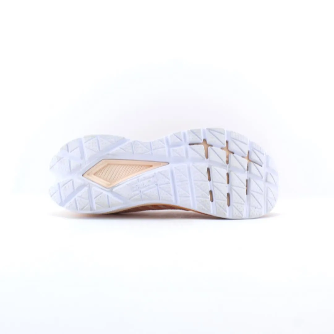 HOKA ONE ONE MACH 5