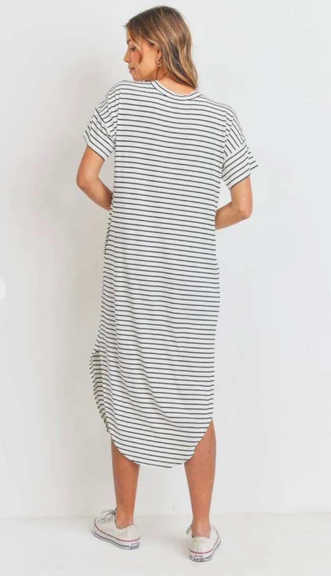 Mica Midi T Shirt Dress- White/Black