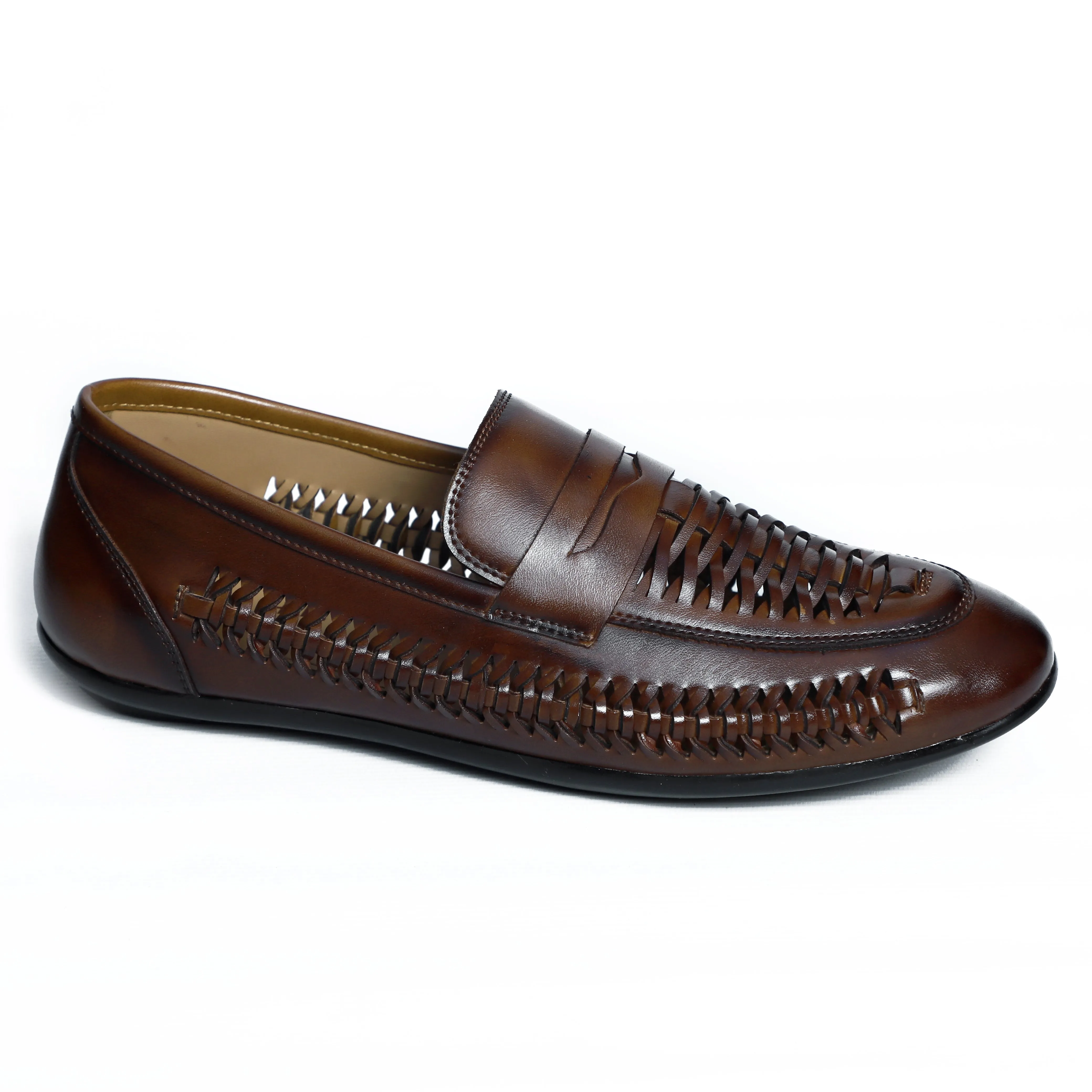 NICHE Mosa Hand Weaved Kolhapuri Loafer (Extra Comfortable)