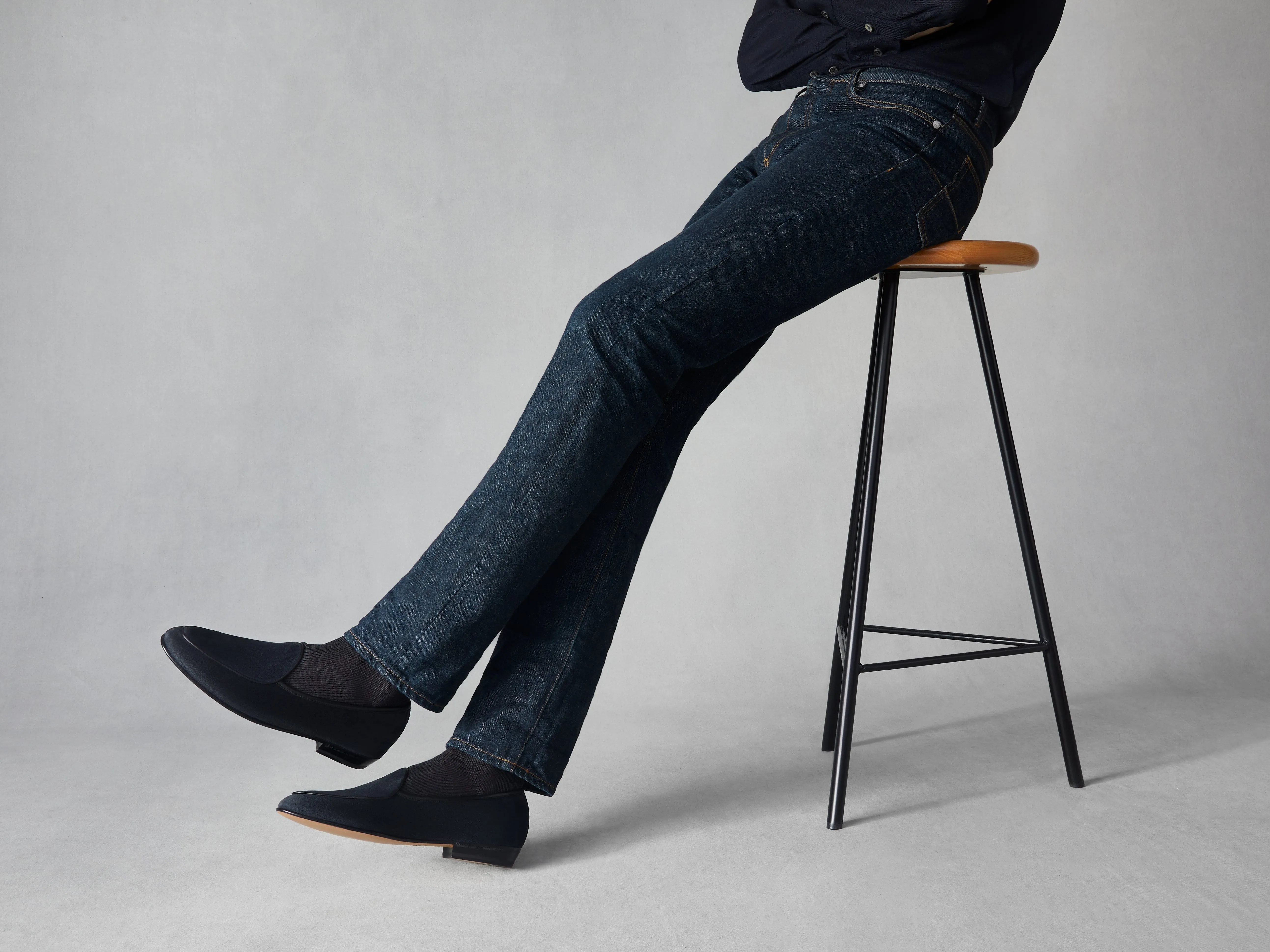 Sagan Classic Loafers in Midnight Navy Asteria Suede with Leather Sole