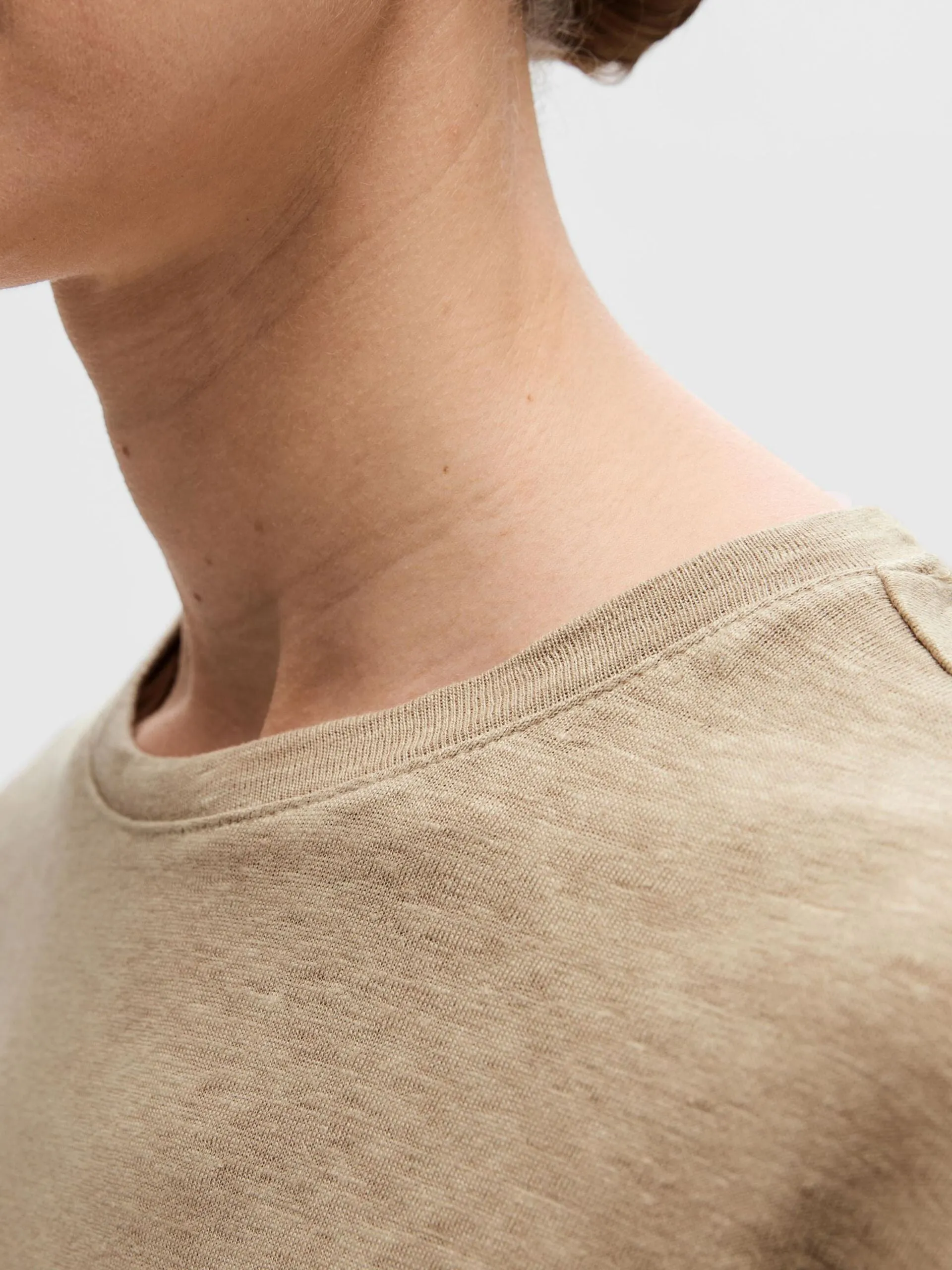 SLF Vilja Linen SS Tee in Humus