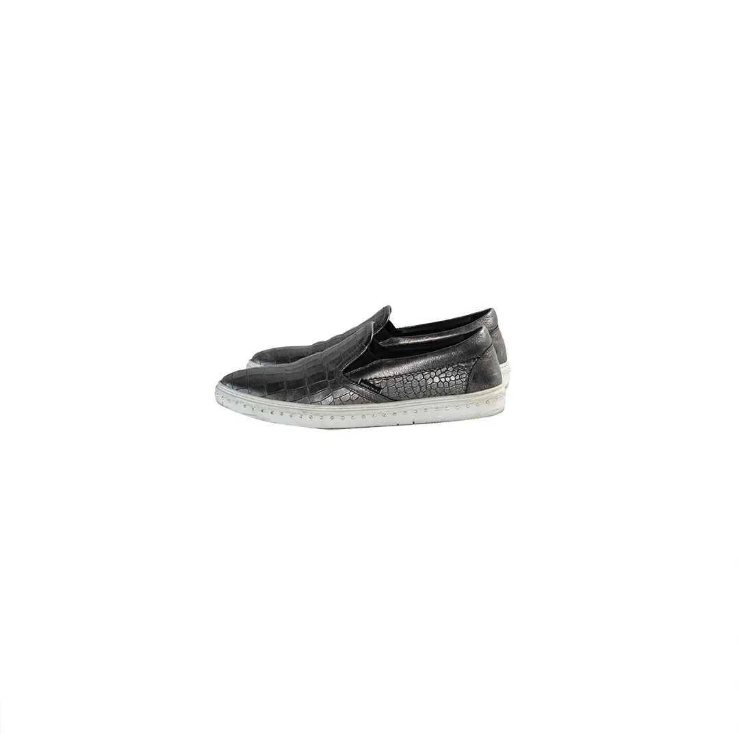 SLIP ON